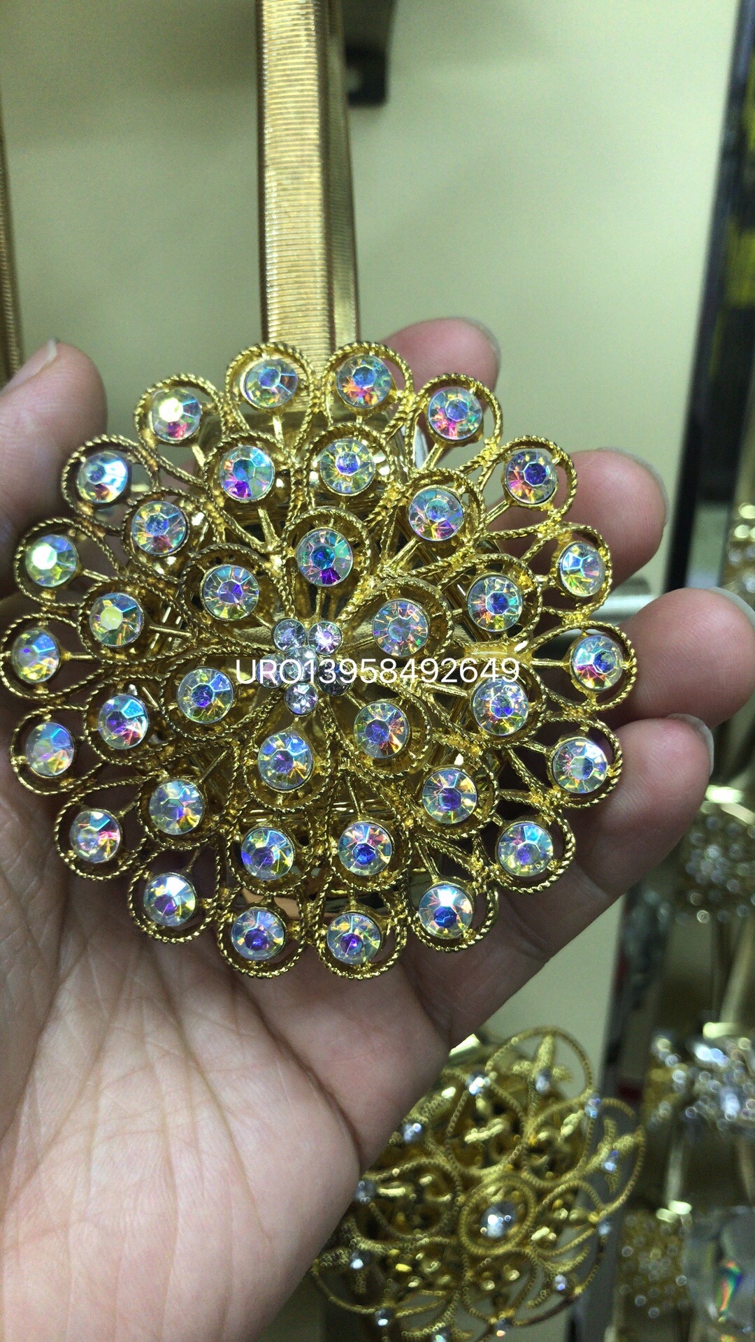 ربط أغطية الستائر بأغطية معدنية مزخرفة بمغنطيسية detail image 10