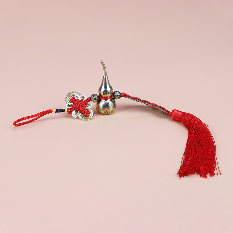 Factory wholesale supply of woven Chinese knot tassels, automotive accessories, pendants, copper hoists, car hangers, 7cm copper hoists detail image 2