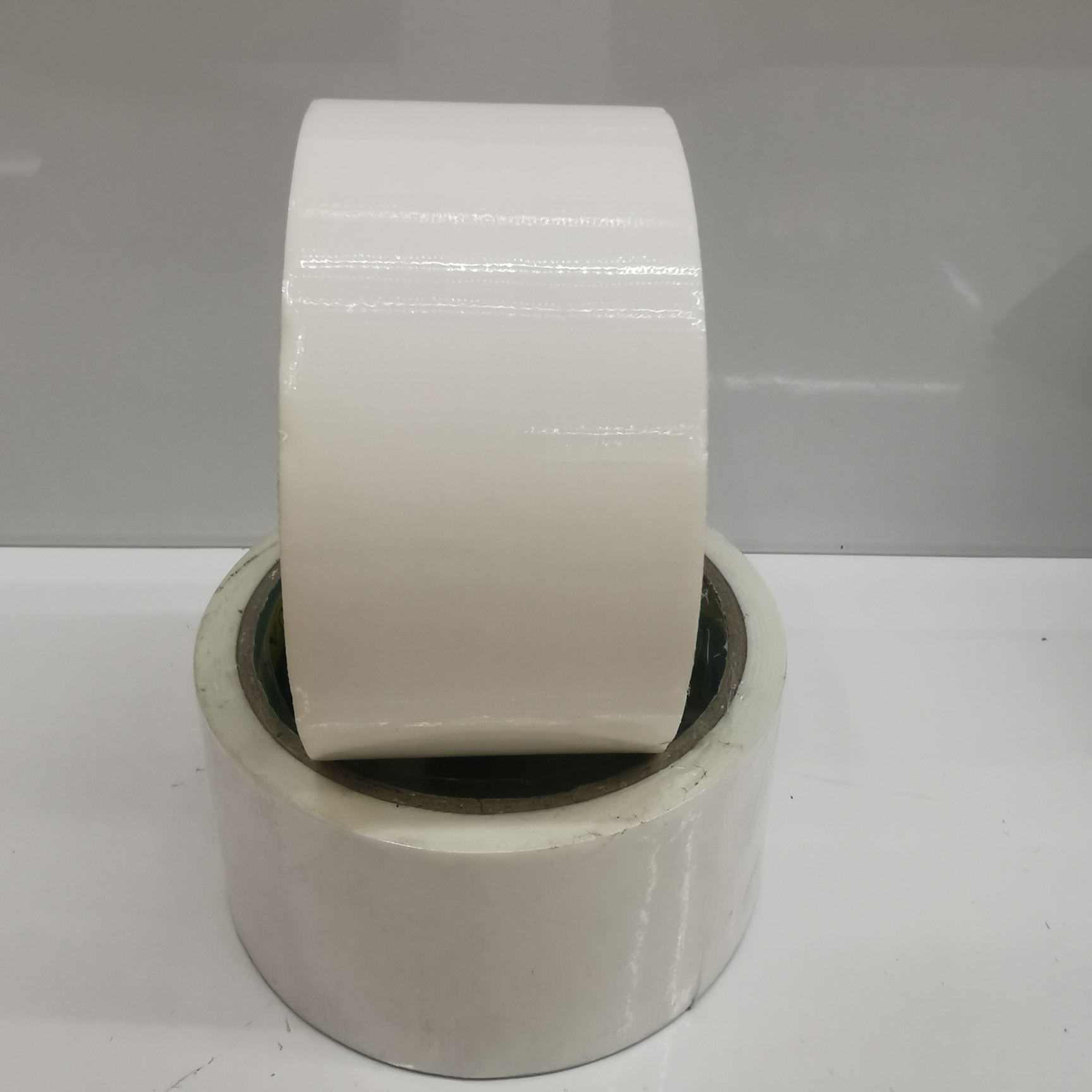 白色布基胶带单面地毯胶带25米