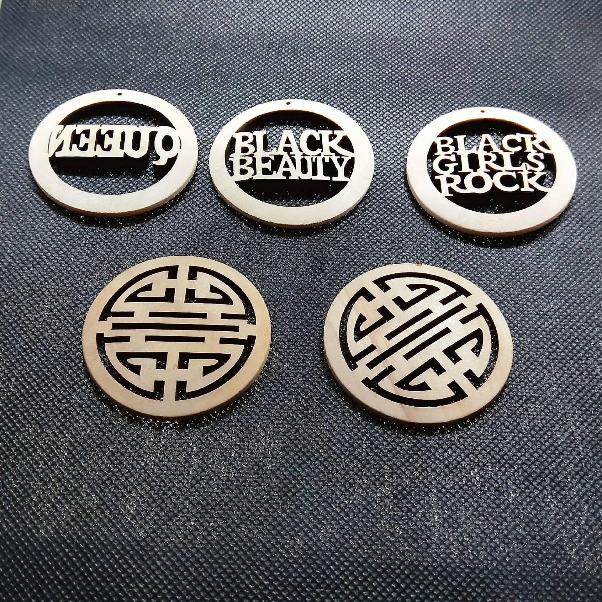 diy homemade earrings, stud earrings, ear clips, jewelry accessories, creative wooden, colorful edge holes, triangular materials wholesale details Picture