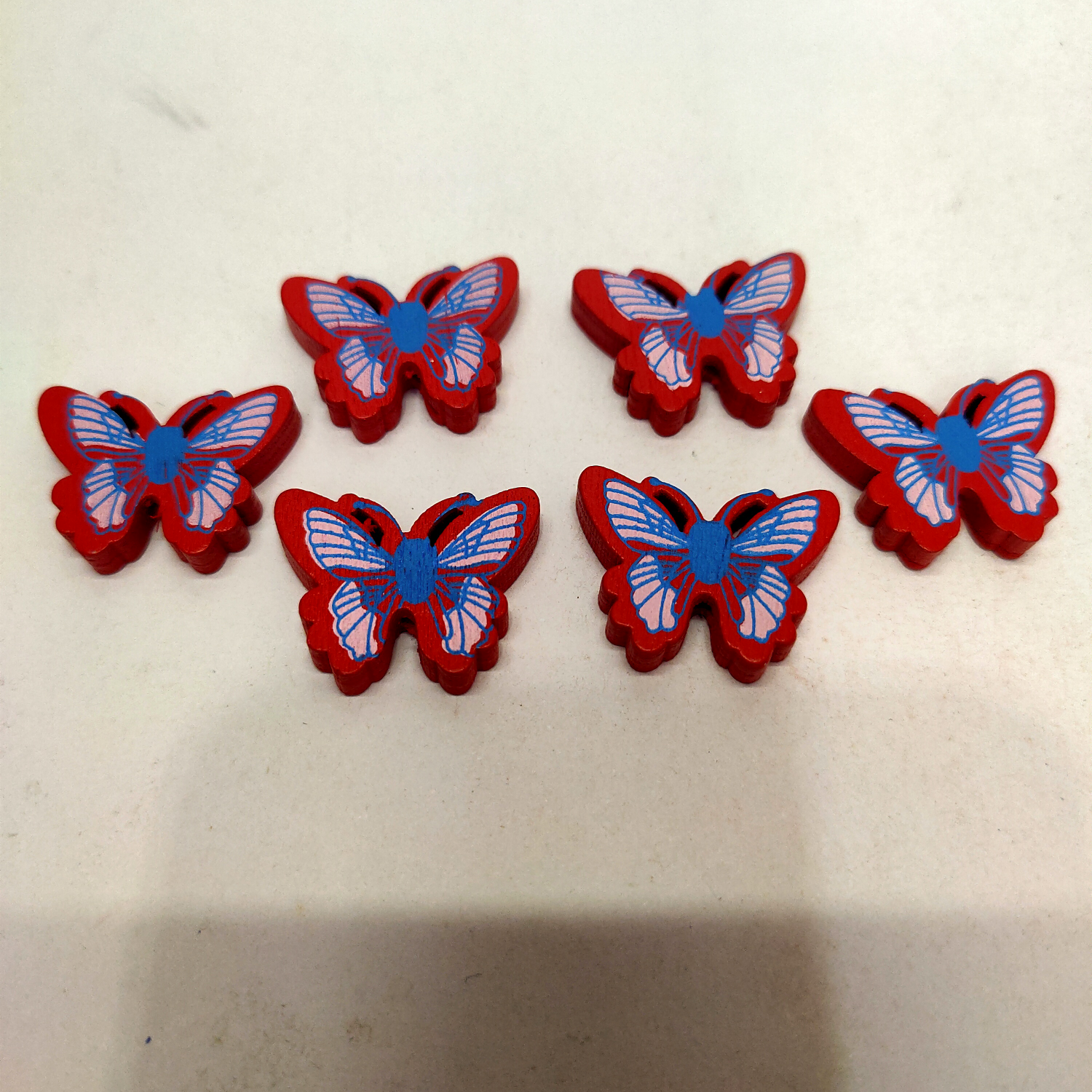 Wooden accessory Butterfly 40025 bright red