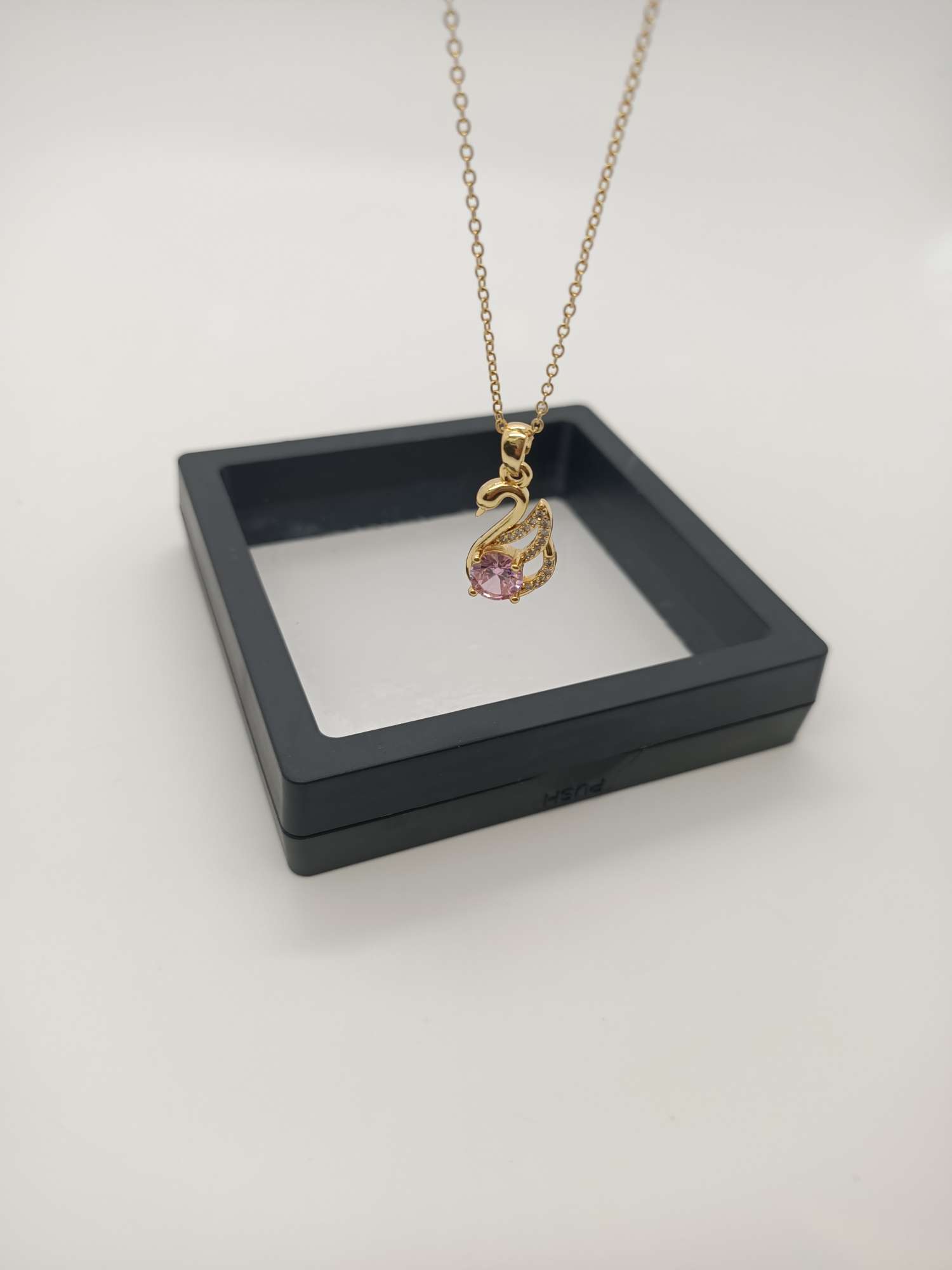 116欧美简约小众高级感K金色项链女ins潮轻奢冷淡风锁骨颈链详情图4