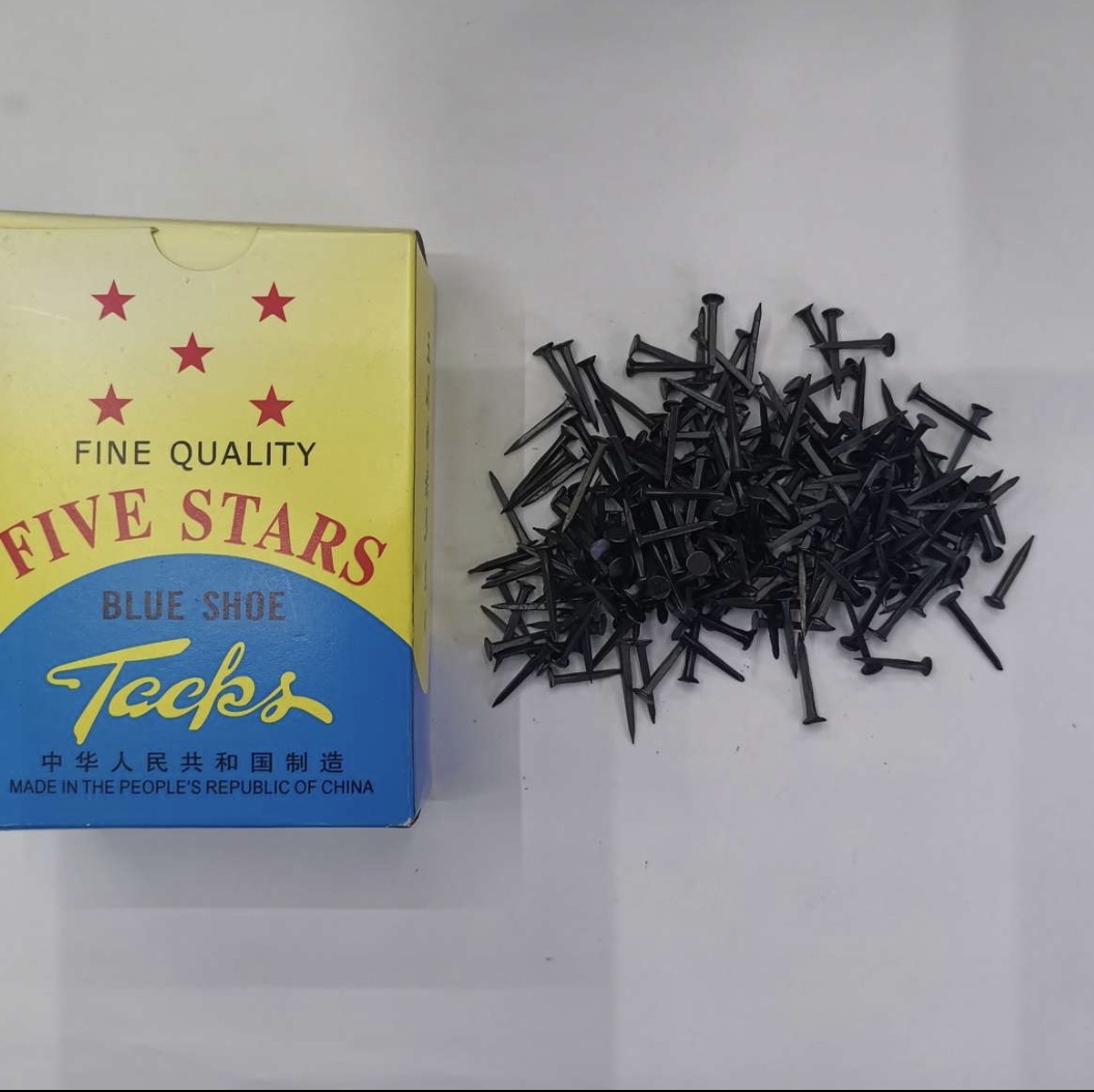 Five stars shoe nails 