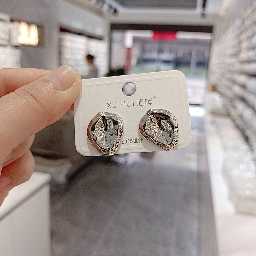 High-grade silver needle earrings A059