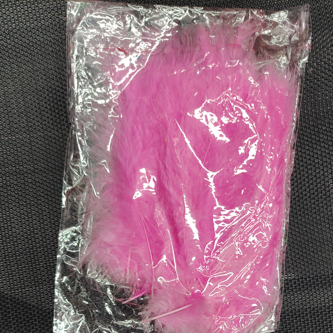 火鸡全绒羽毛粉色