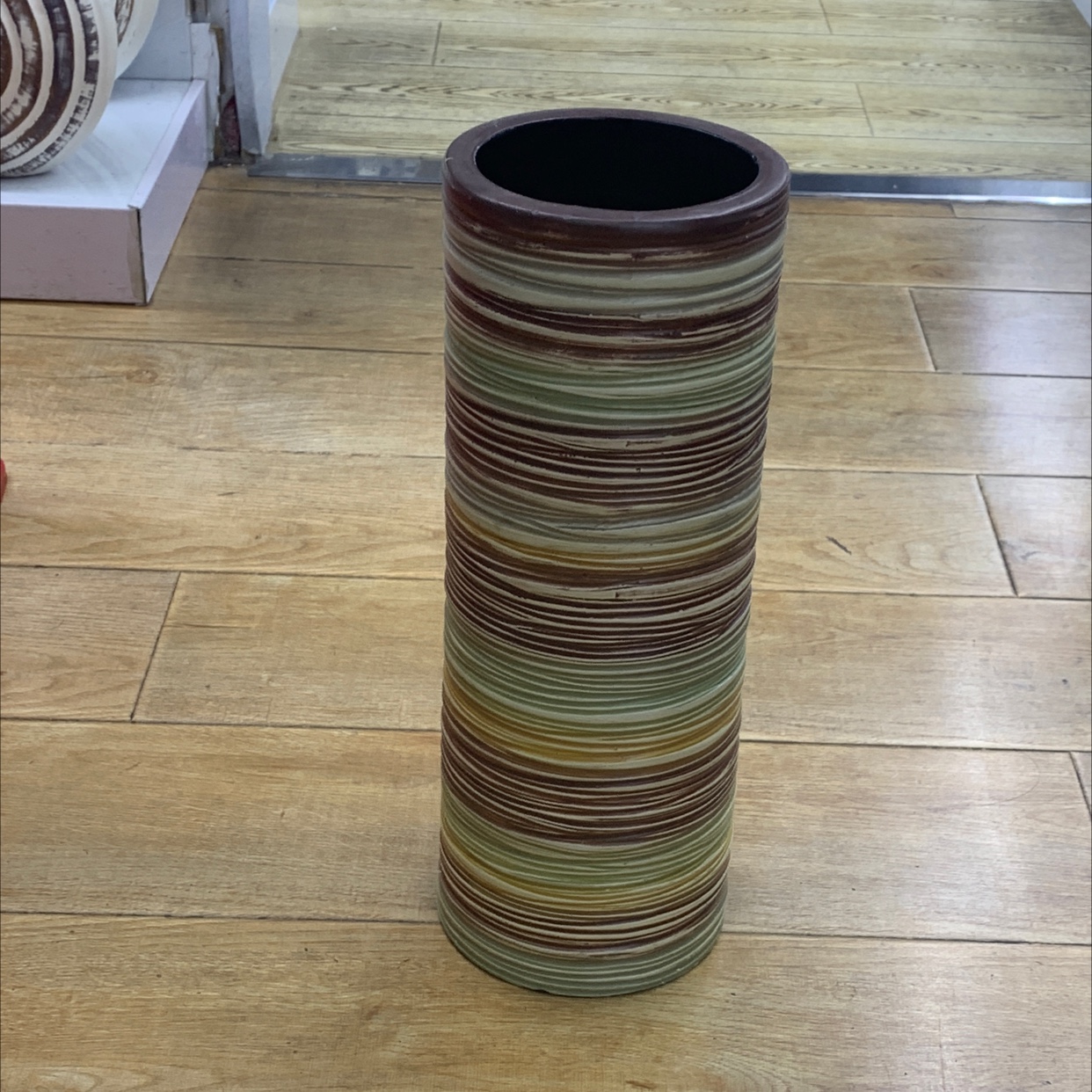 Ceramic vase stripe 11 thumbnail