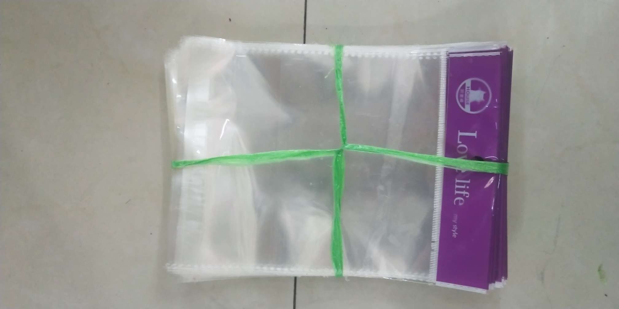 Self-sealing bag 2 detail image 3