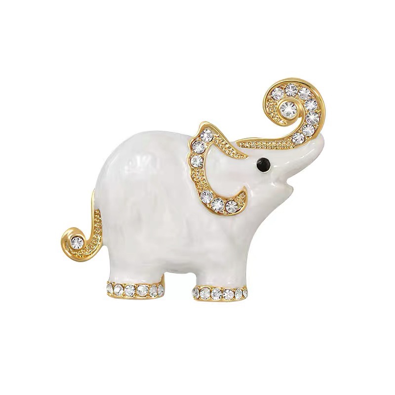 Elephant brooch