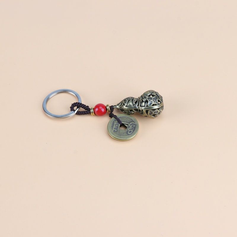 The manufacturer supplies five-emperor coin copper gourd keychain pendants, car key pendants, and small gourd keychains detail image 5