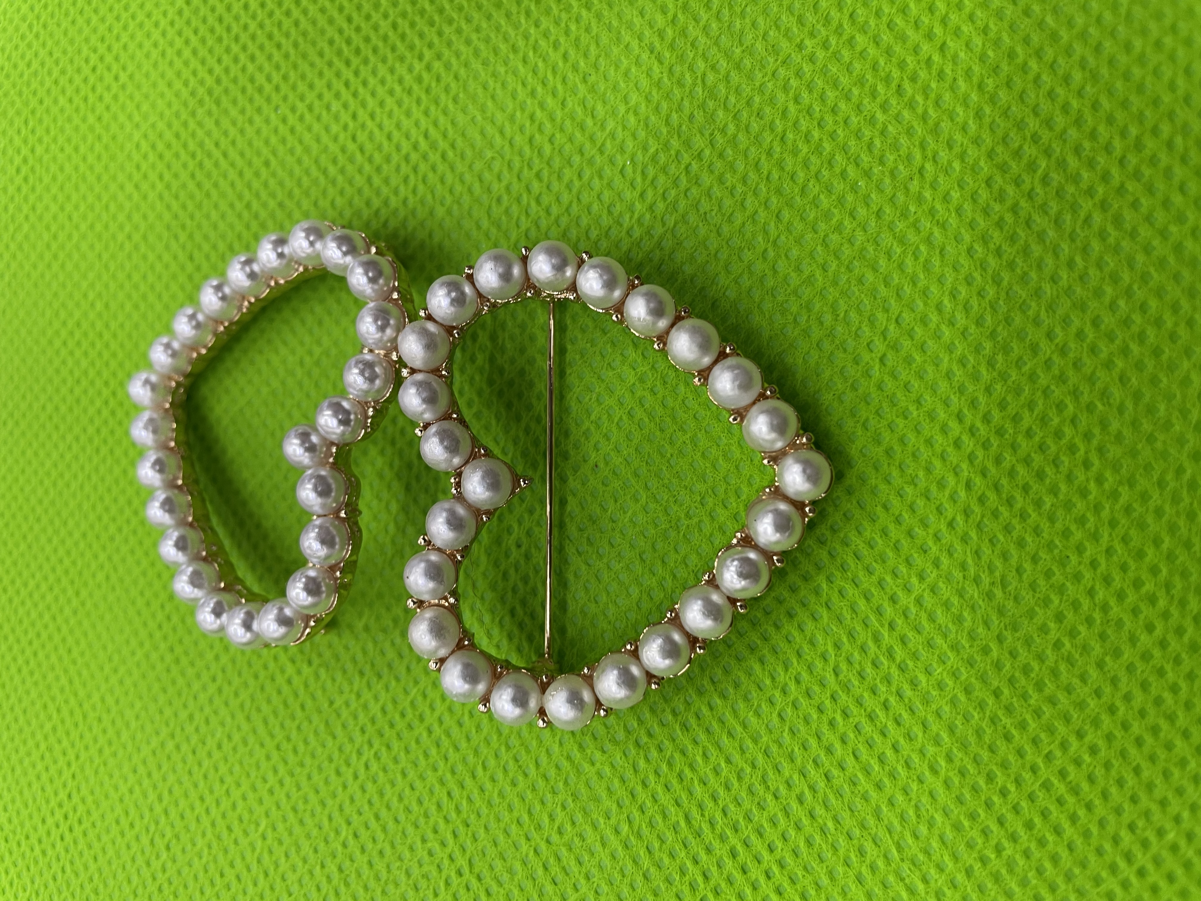 أزرار لؤلؤية، أزرار detail image 7