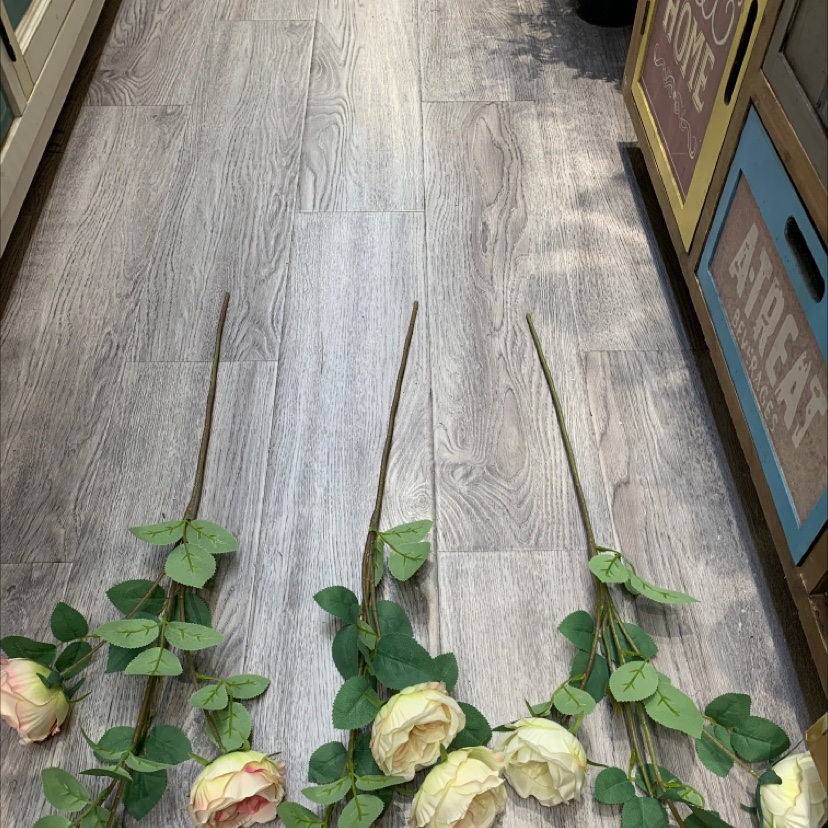 3头玫瑰花仿真植物婚庆用品高端产品、家居用品、仿真婚庆用品家居用品