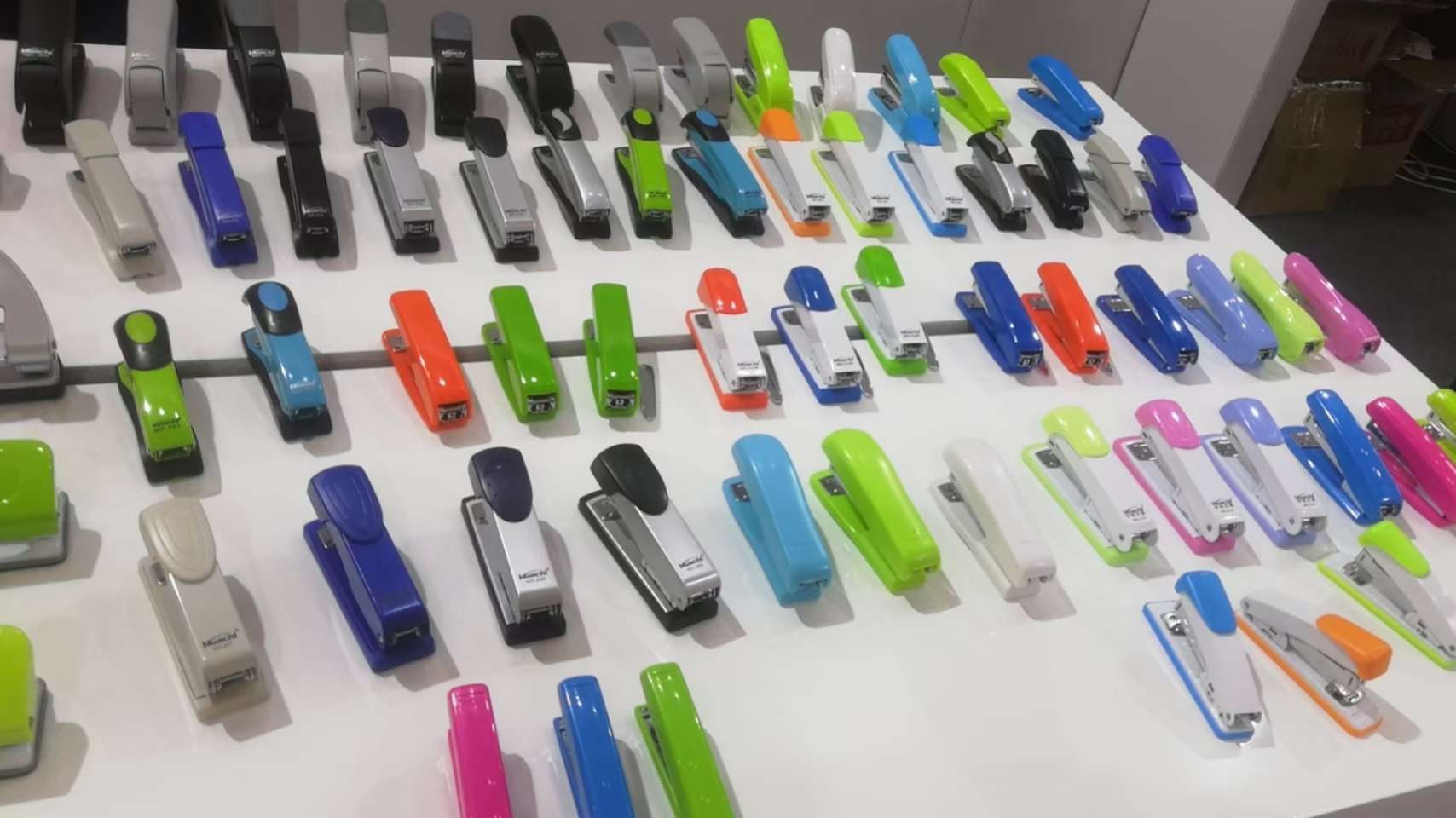 Thickened stapler, punching machine, nail remover Application Scenario