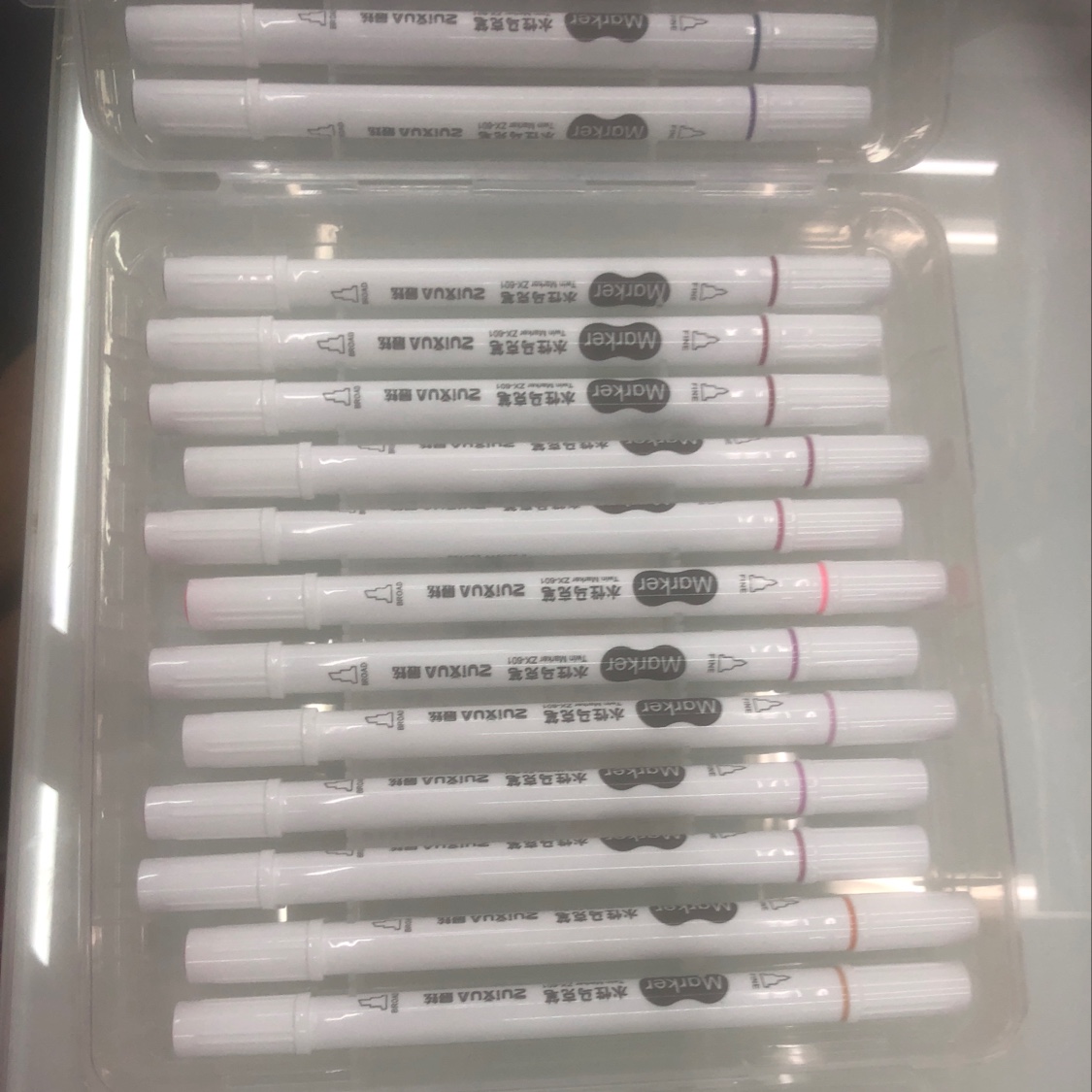 601-36 Double-headed marker pen details Picture