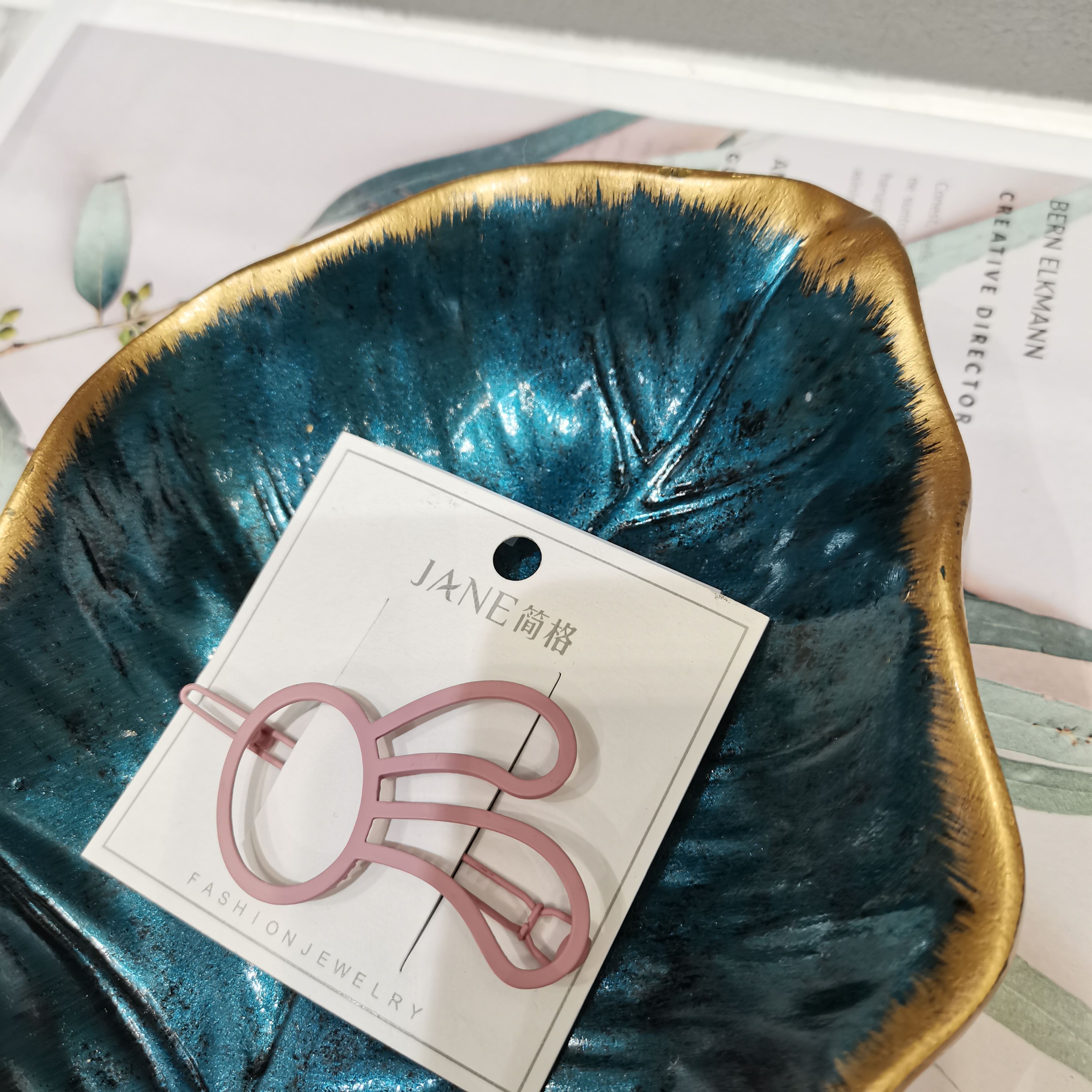 小清新发饰时尚百搭款环保漆粉色镂空小兔青蛙夹