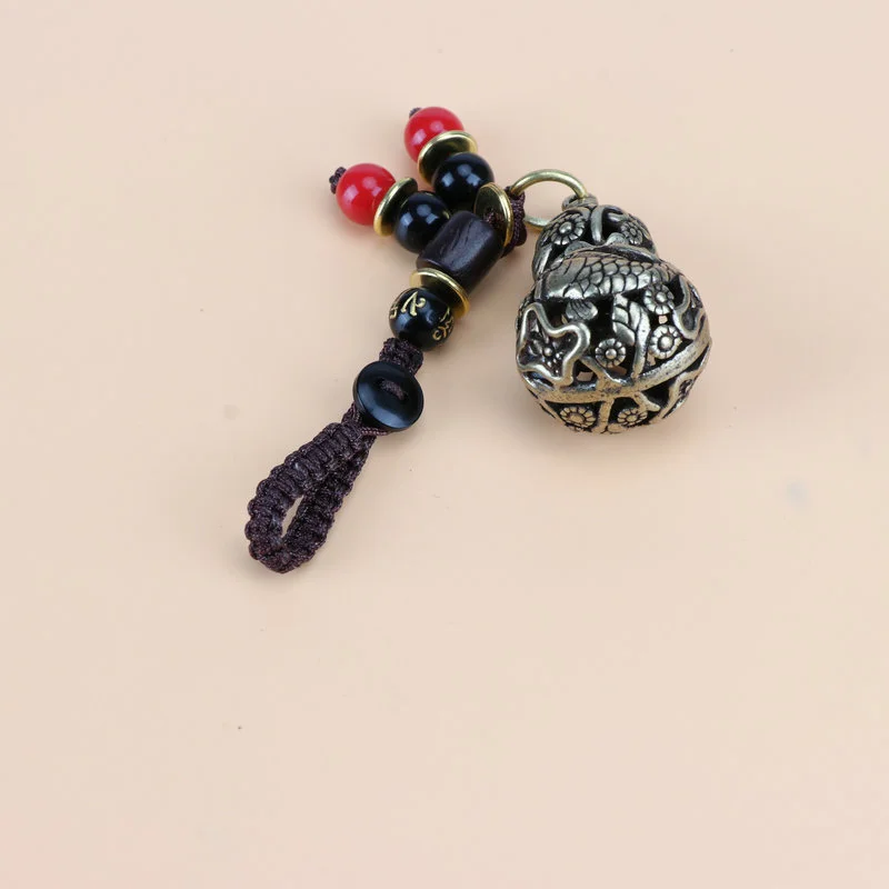 Pure brass gourd key chain, solid hollow gourd pendant, car key chain pendant, key pendant detail image 2