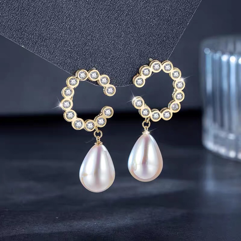 New original design C-shaped personalized, versatile and fashionable long earrings