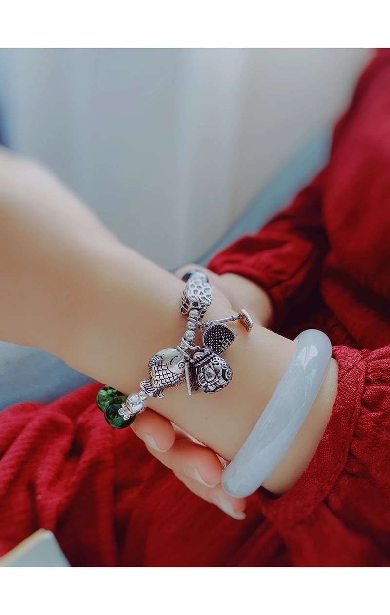 晶珀丽饰品天然水晶绿幽灵手链珠手串小鱼钱袋簸箕本命年饰品复古风饰品详情图2