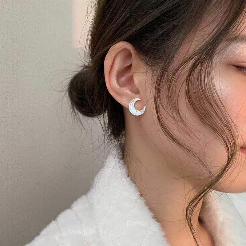 韩国新款仿贝母月亮耳钉女白月光温柔超仙气质高级感轻奢耳饰品