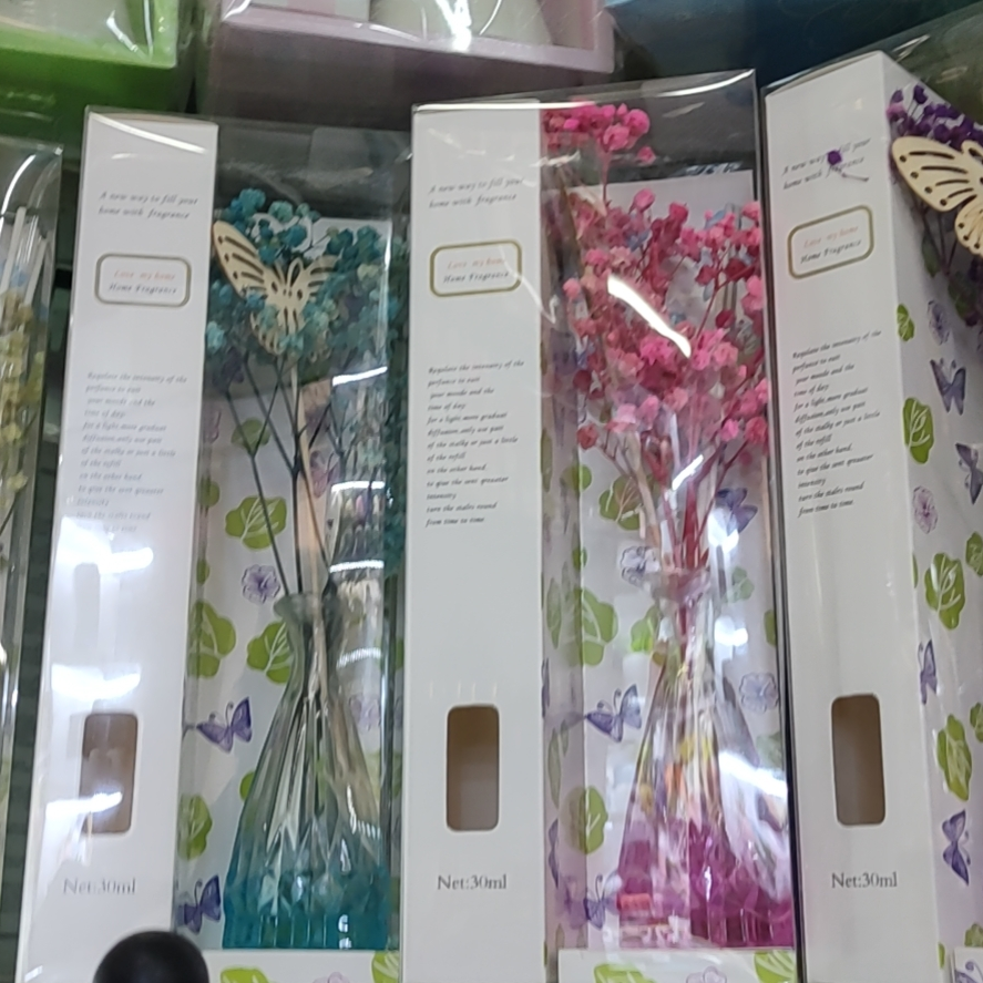 Flameless aromatherapy essential oil set, indoor aromatherapy flower glass bottle set, dried flower evaporation