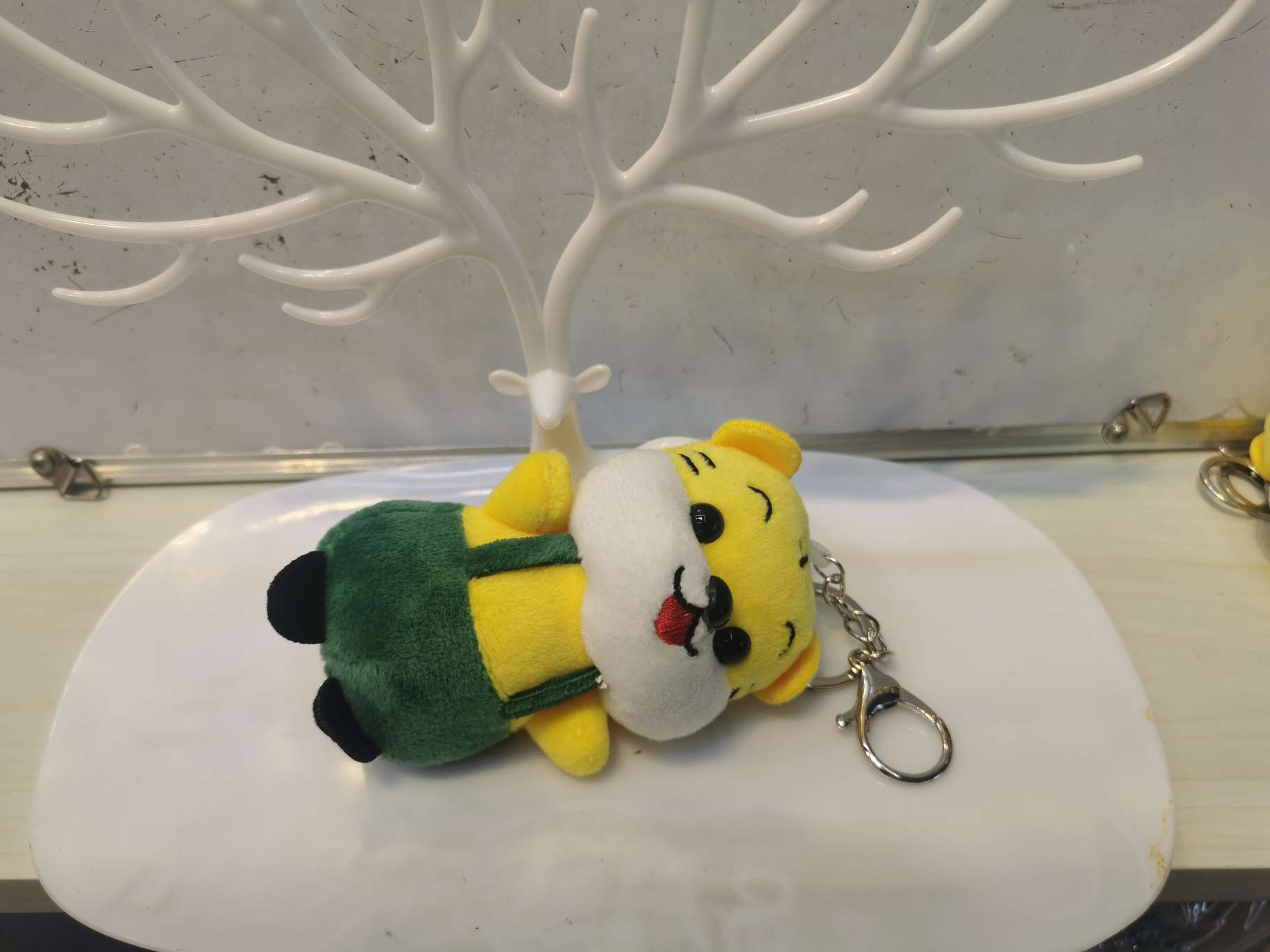 背带老虎：细节图