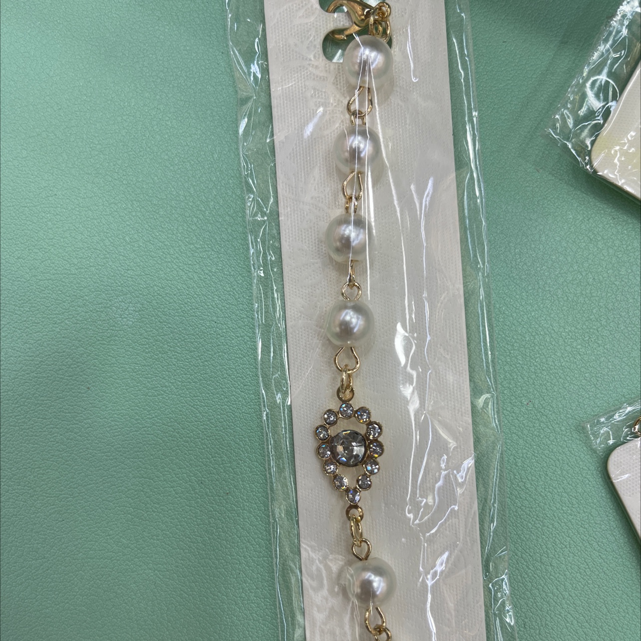 珍珠水滴
