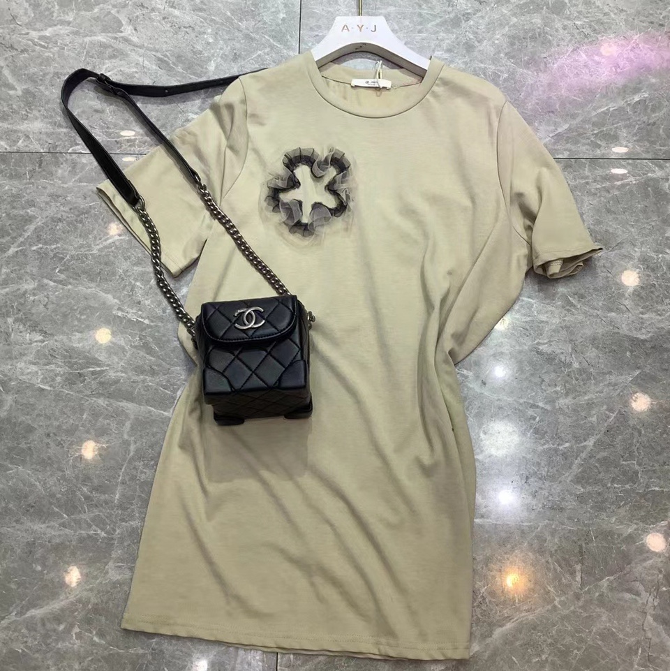 القمصان 🌹