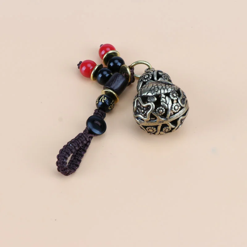Pure brass gourd key chain, solid hollow gourd pendant, car key chain pendant, key pendant detail image 4