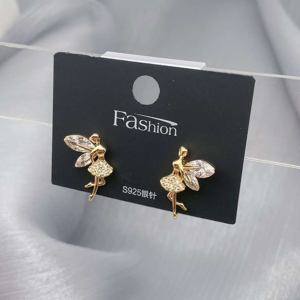 Zircon copper plated with real gold asymmetrical angel earrings, Korean Internet celebrity earrings 925 silver needle details Picture