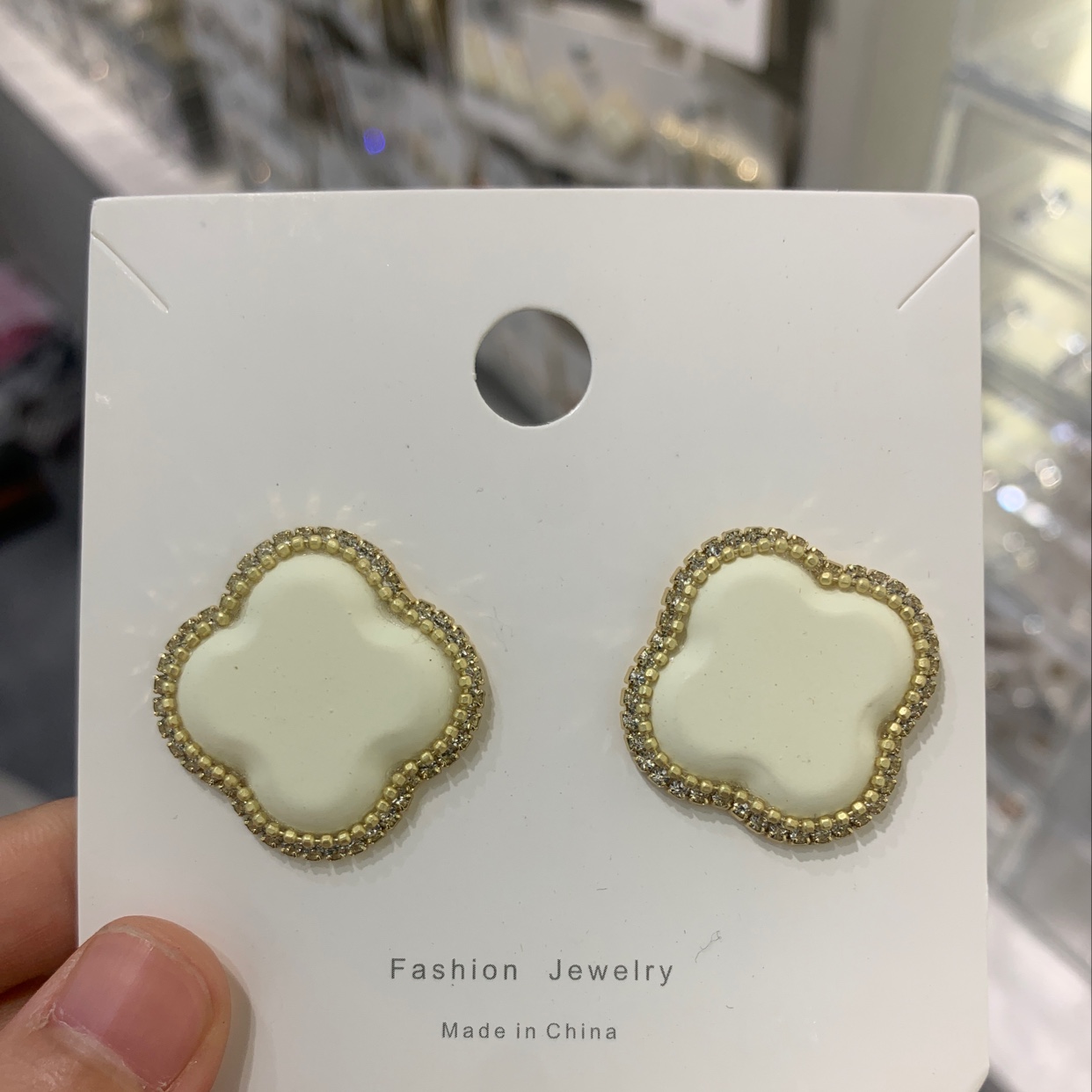 产品305