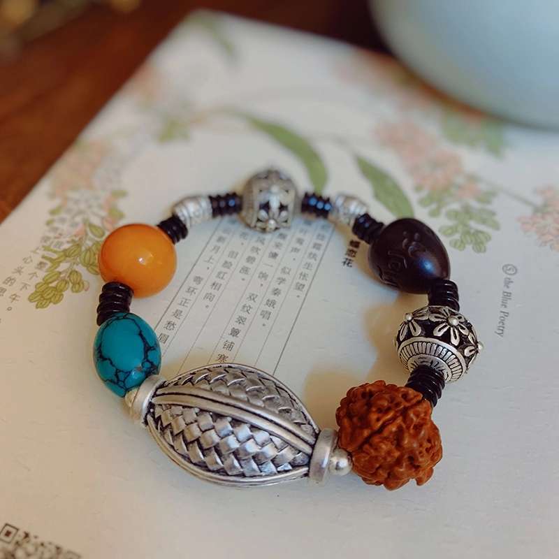 晶珀丽饰品绿松蜜蜡韩国进口弹力线财源滚滚藏银手链细节图