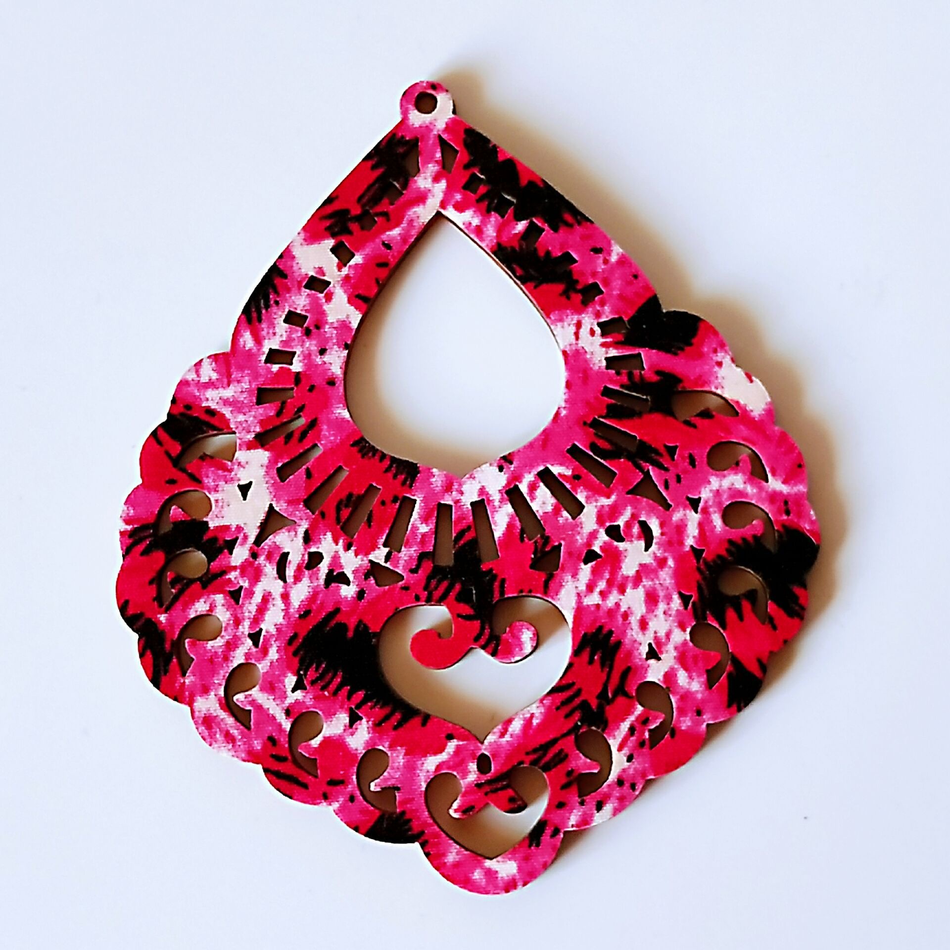 Wholesale of wooden DIY jewelry materials and accessories, vintage earring pieces, circular hollowed-out geometric wood chip pendants Specification image