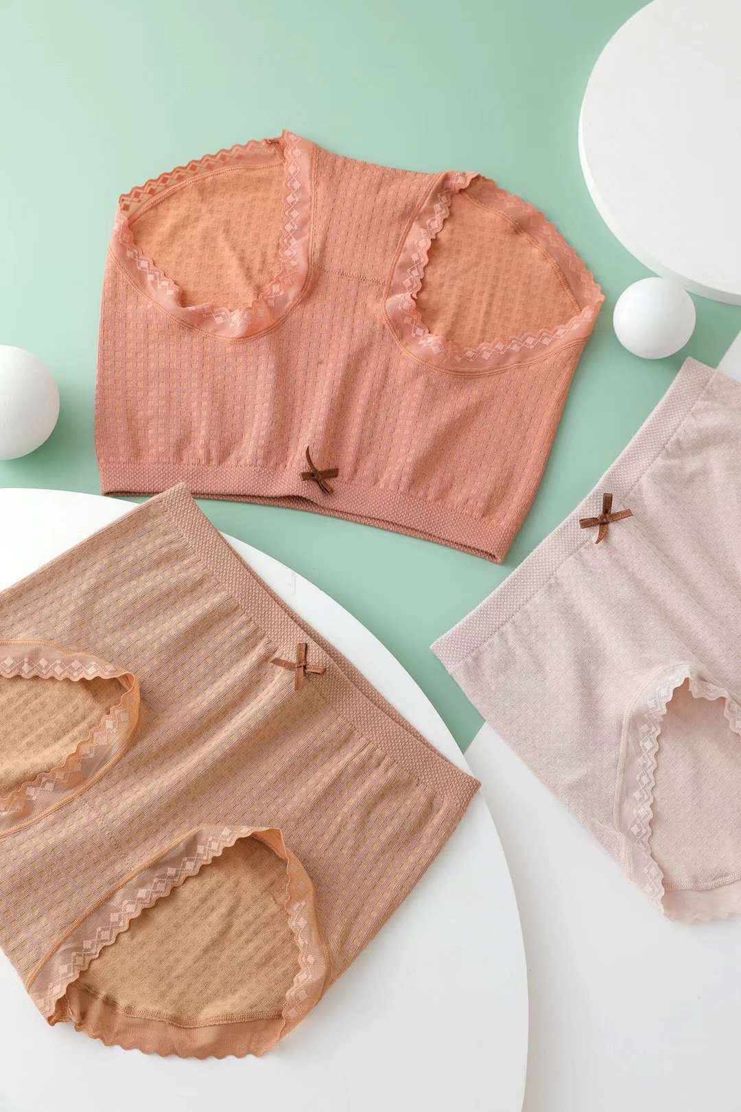Women's Underwear Lace Lace Solid Color Seamless Cotton Women's Mid-High Waist Shorts Comfortable Thin Briefs Specification drawing