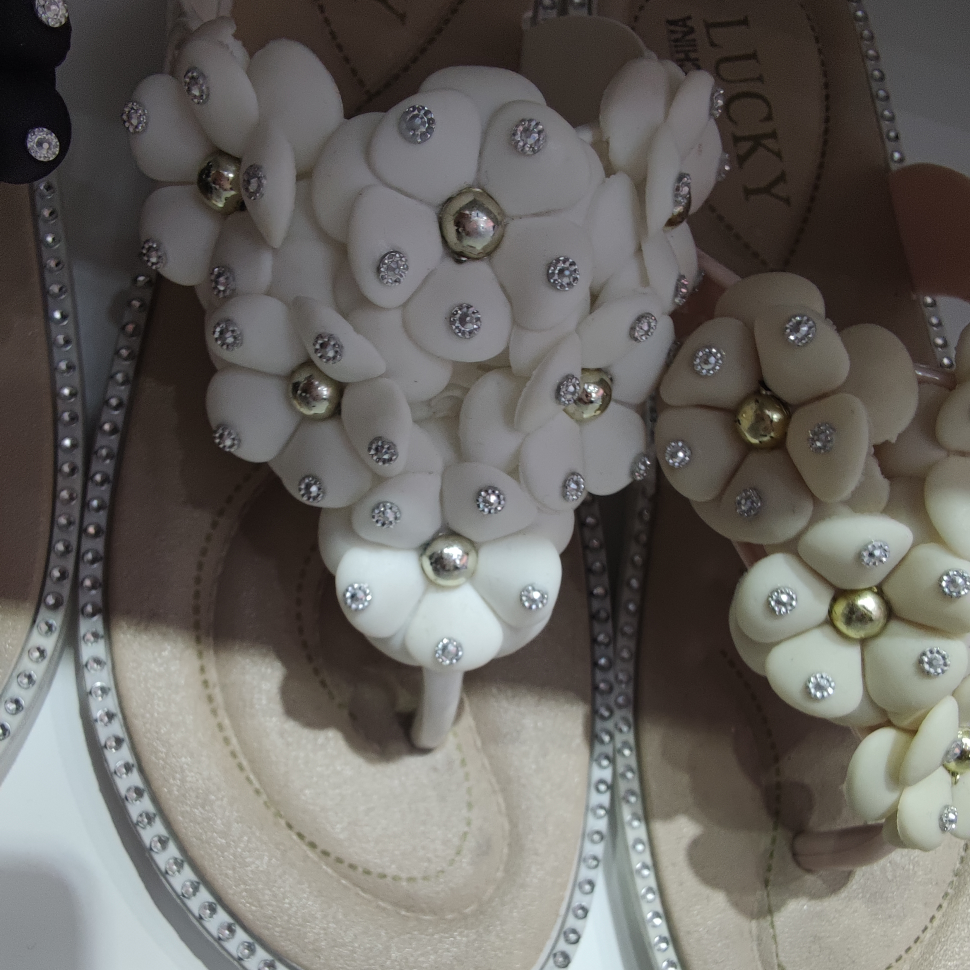White flower shoes