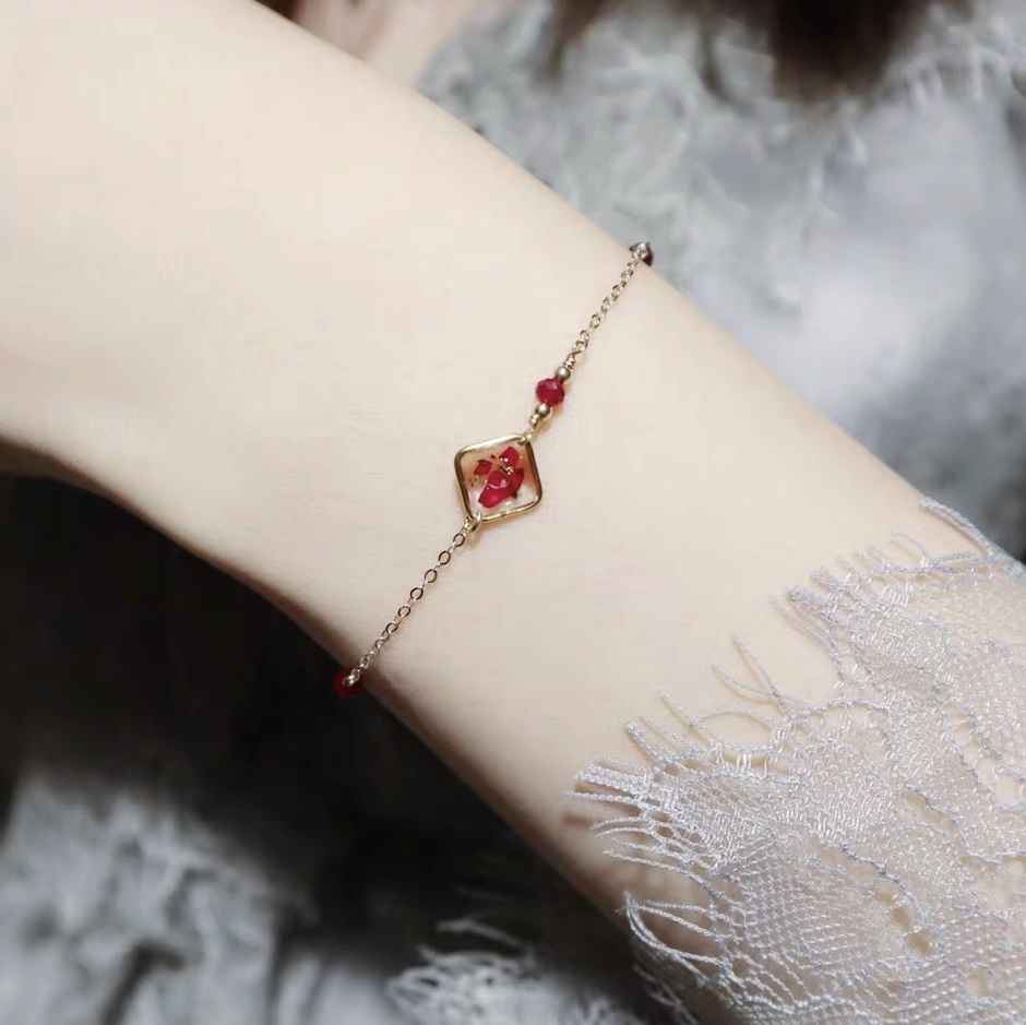Red zircon bracelet