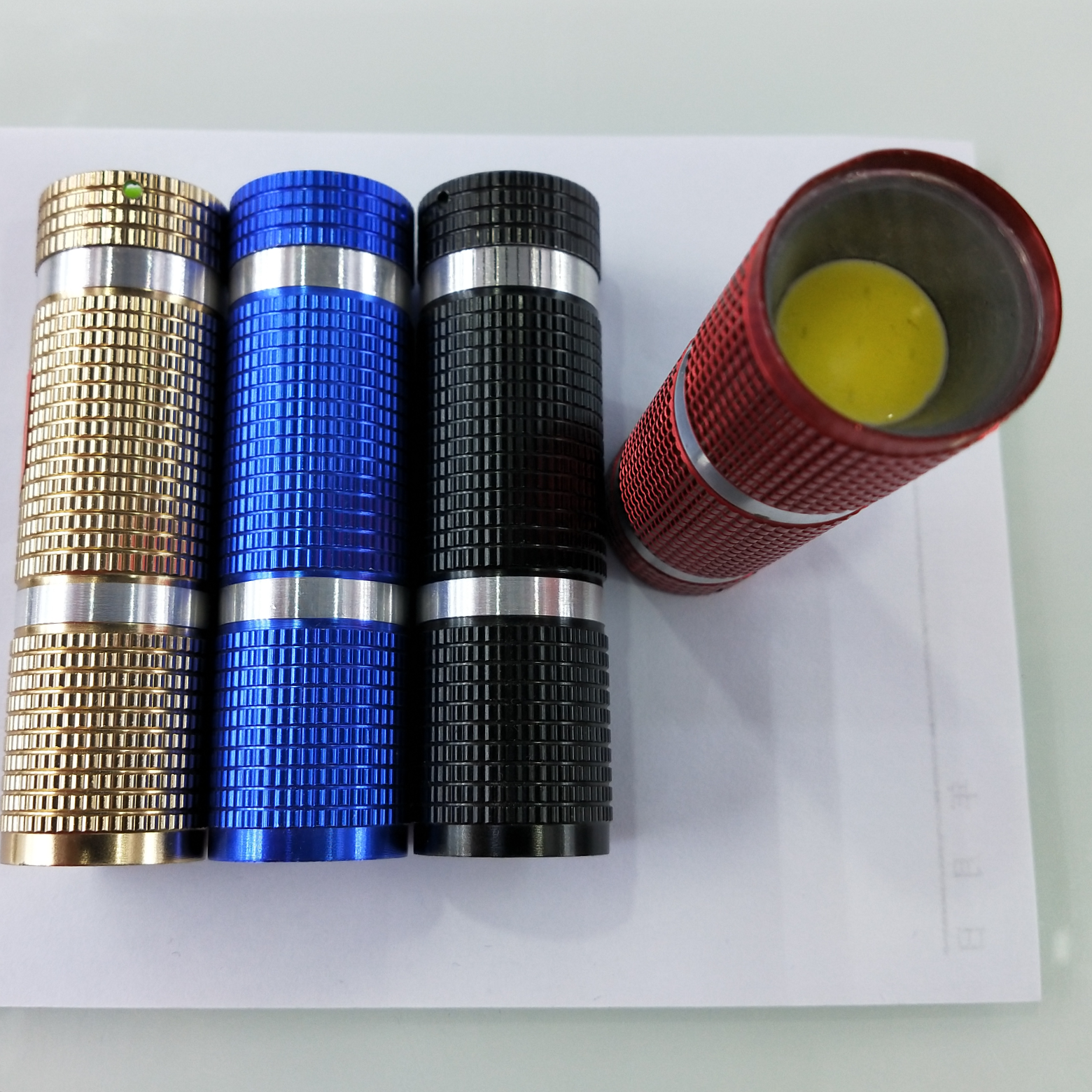 701COB high-intensity flashlight