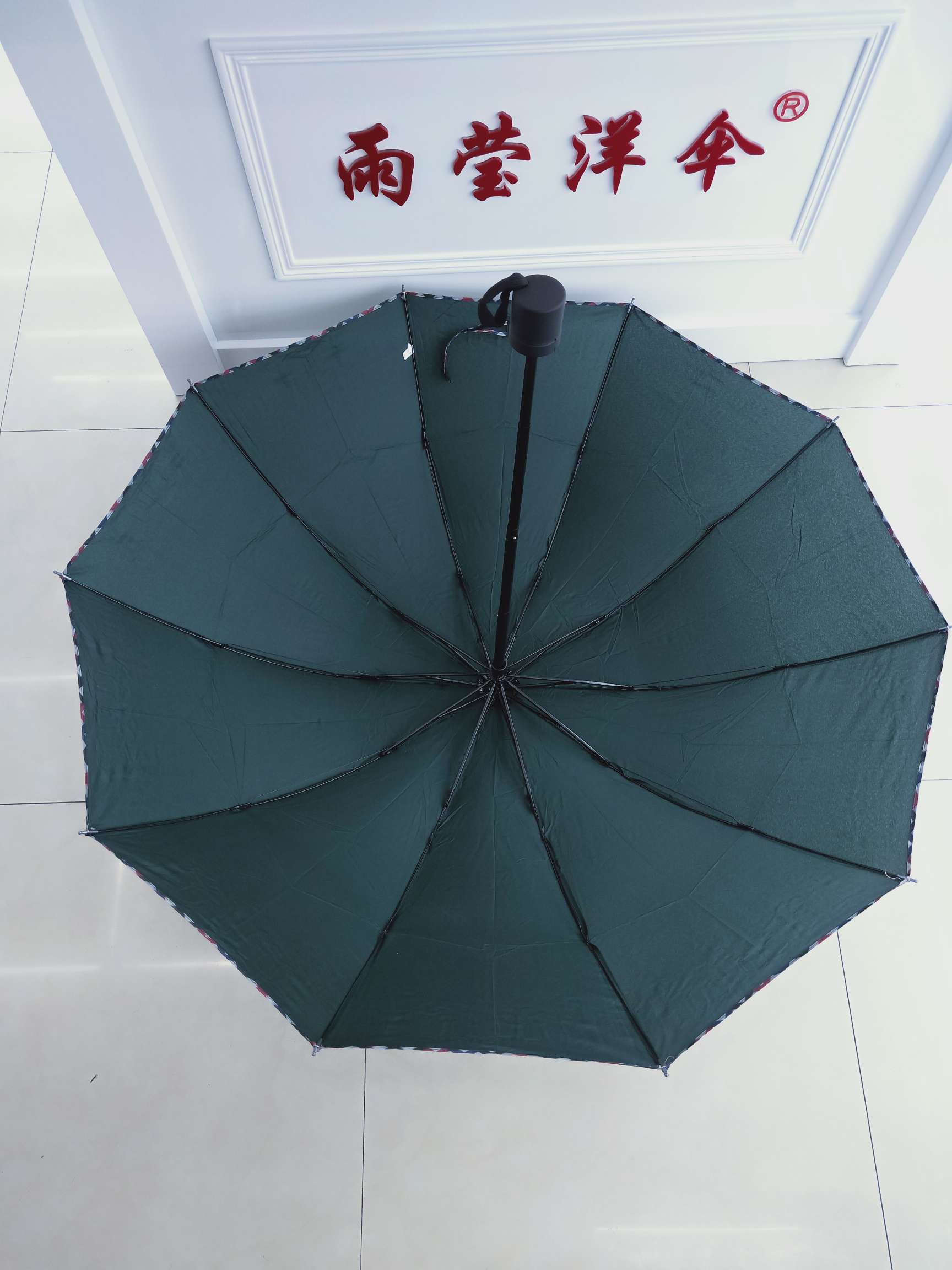 超大折叠素色经典雨伞双人学生男女中性款雨伞详情图5
