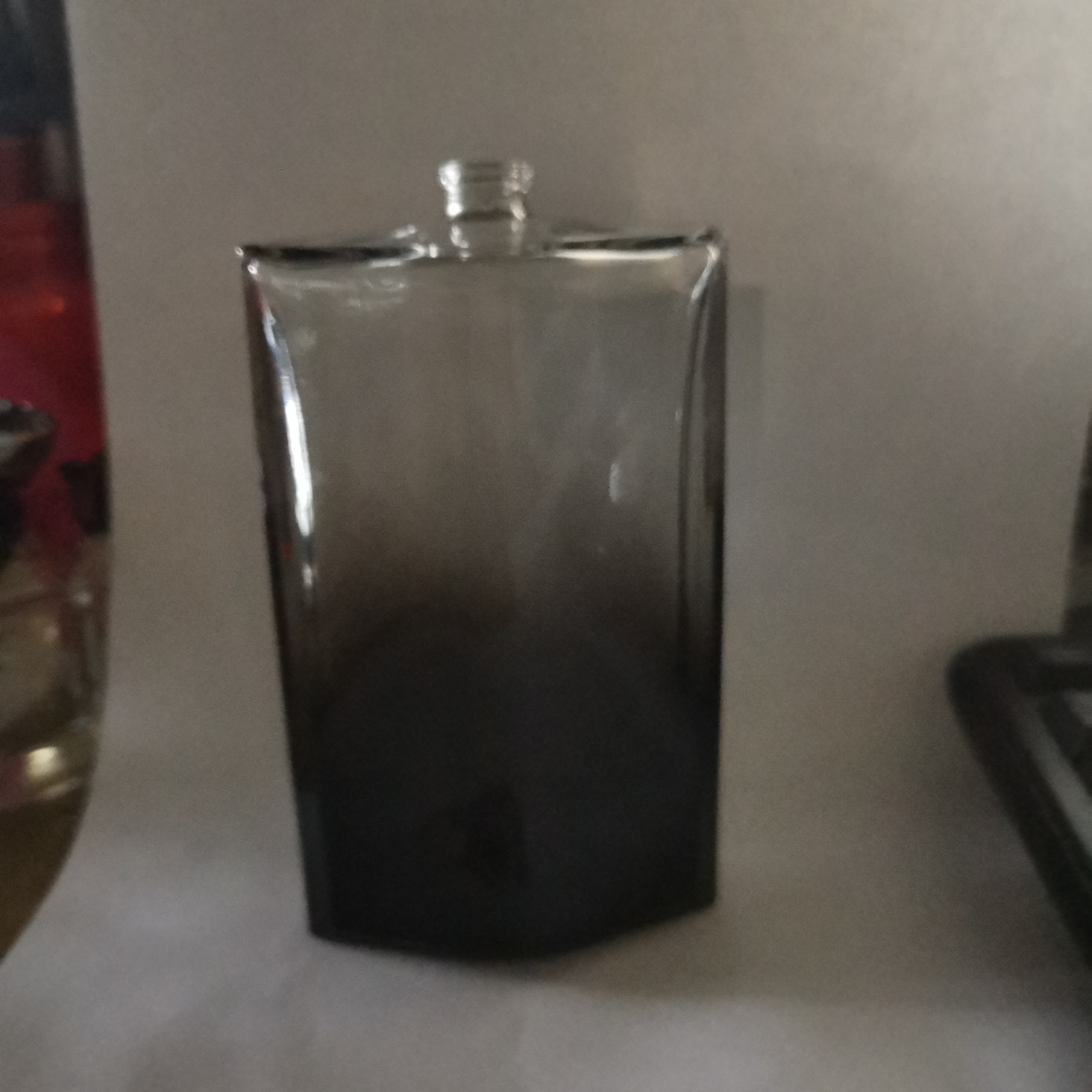 黑色香水玻璃瓶详情图1
