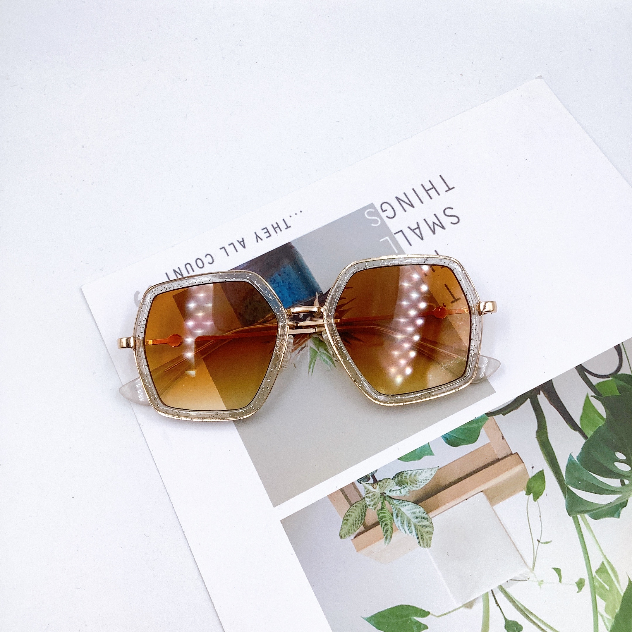 New children's sunglasses in stock, fashionable semi-metallic street style glasses 512 detail image 7