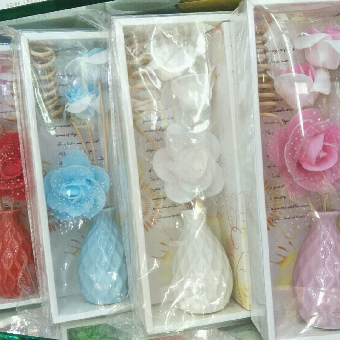 Yiwu Shiyu Aromatherapy Decorative Handicrafts Rose Aromatherapy Set Gift Box