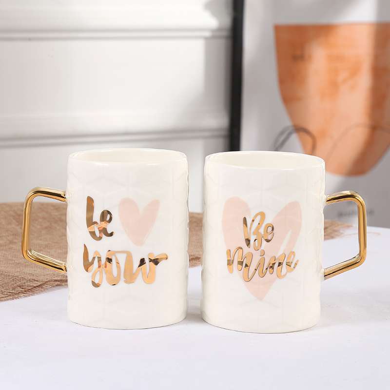 Creative heart-shaped gold edge slanted square cups, ceramic mugs, couple gifts, English letter water cups, direct supply from the manufacturer detail image 3