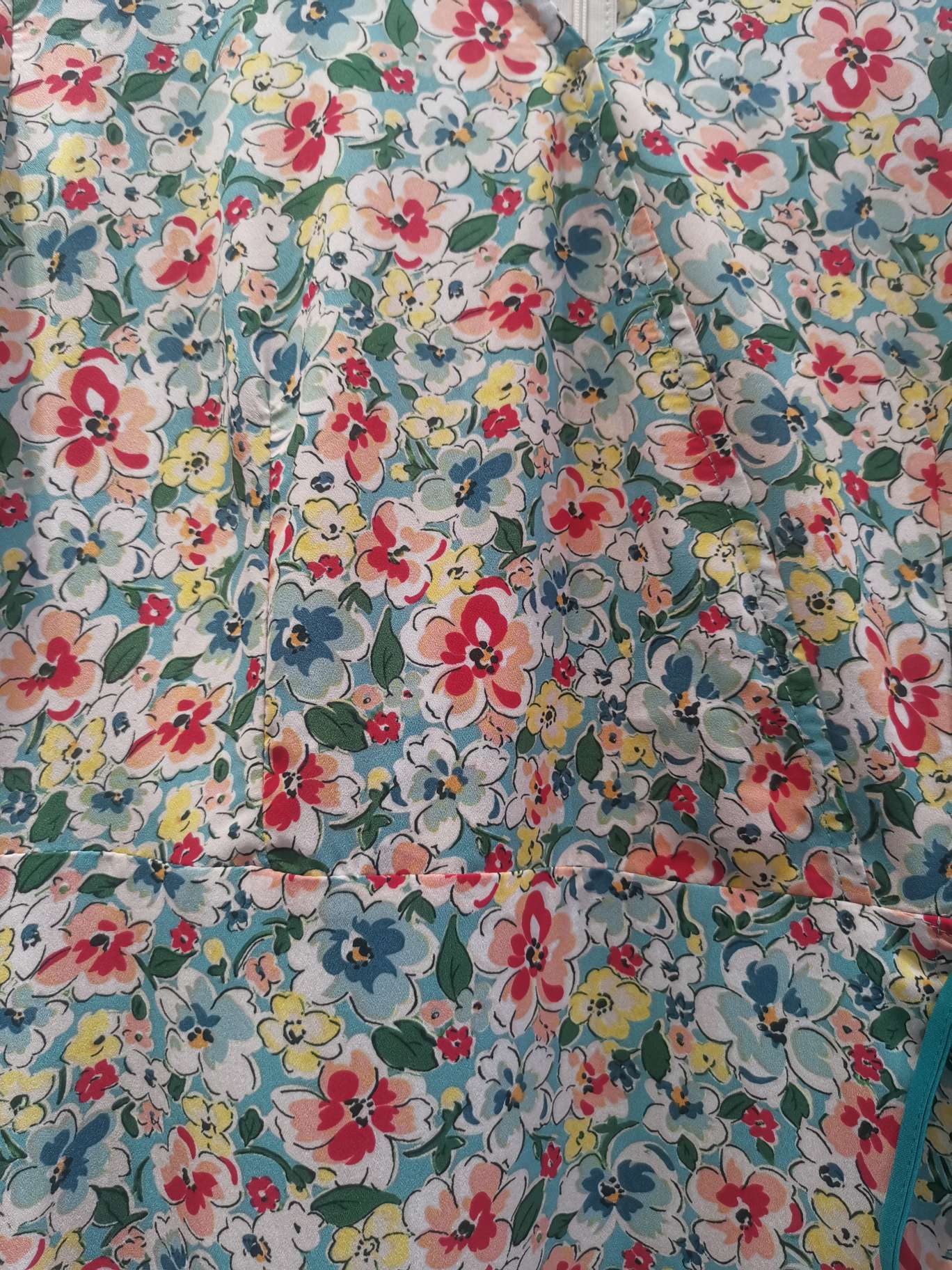 绿色蝴蝶结腰带红花V领连衣裙细节图