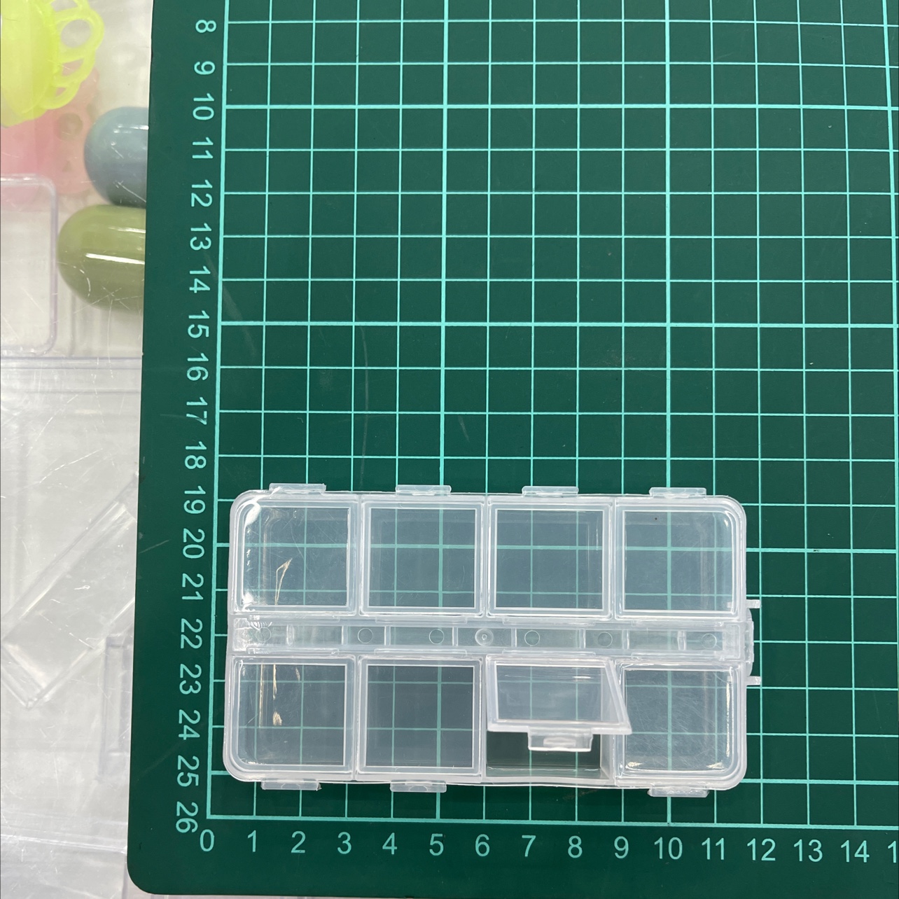 Square storage box pp double row 8 cells (single open)
