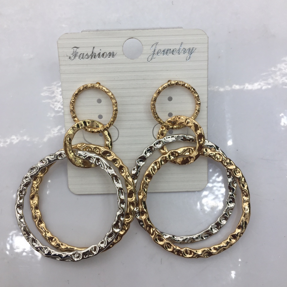 时尚大方优雅气质高贵优雅时尚大方多圈圈拼色