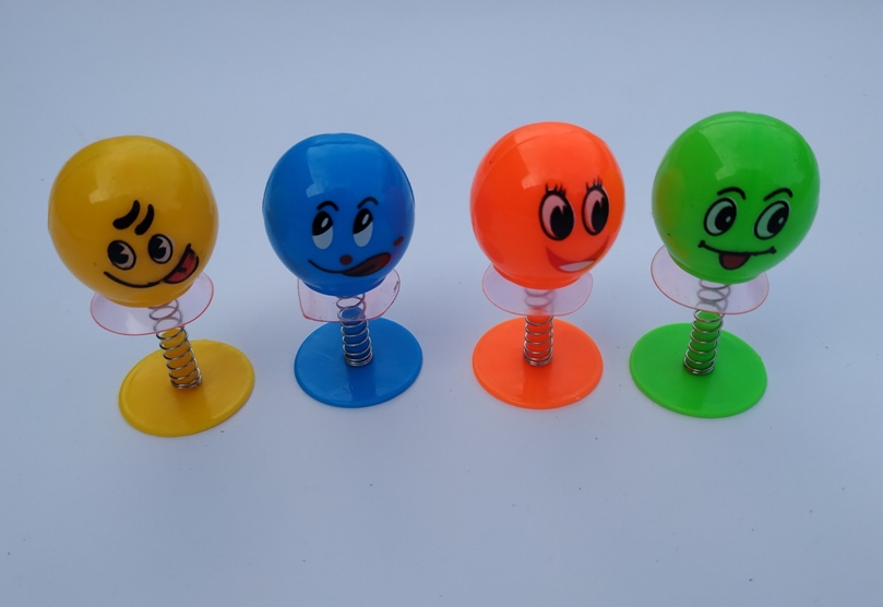 Bouncy little toy giveaway gacha Application Scenario