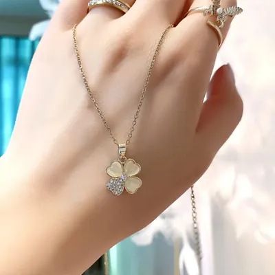 Fashion Accessory Four-Leaf Flower Necklace
