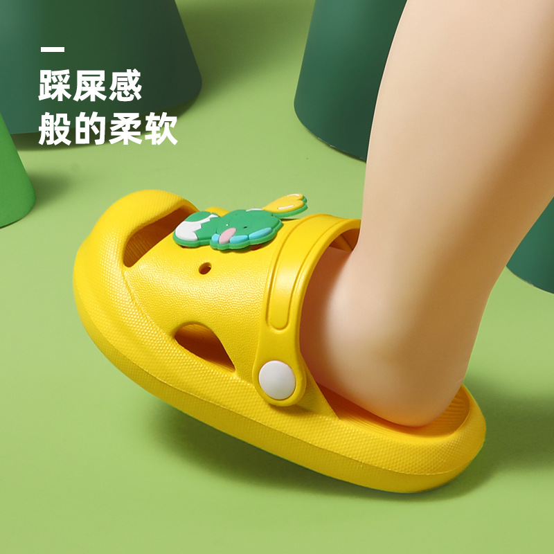 Children's cartoon crocs, beach summer, boys' and girls' baby anti-slip cool slippers, indoor home use, outdoor wear soft-soled slippers Specification image