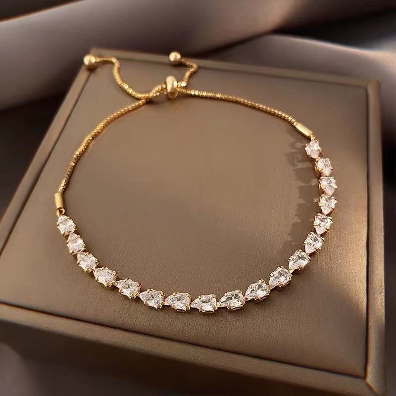Zircon chain bracelet