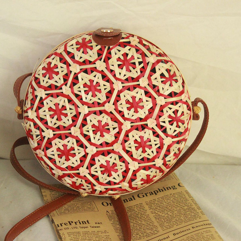 Ins风手提包网红流行竹制沙滩包 藤编手工竹编花圆形藤扣包竹包