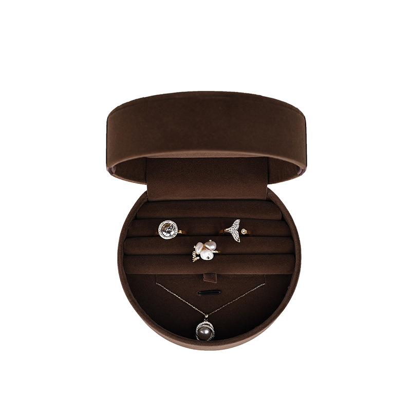 Zhihua Factory offers direct sales of ribbon velvet jewelry boxes, semi-cylindrical storage boxes, and custom wholesale jewelry packaging Application Scenario
