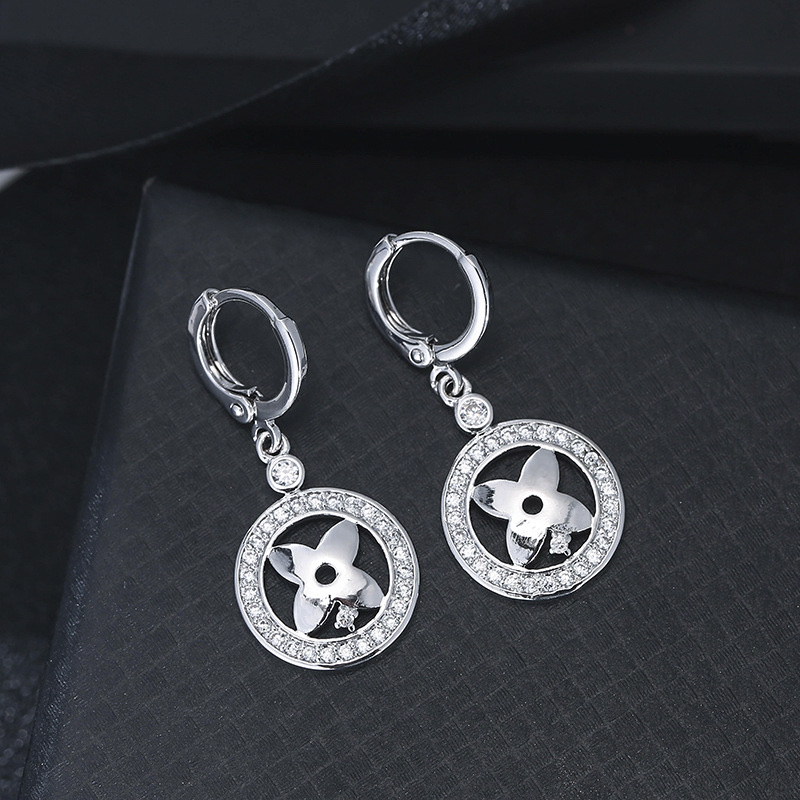 505 Fashion Trend European and American flower plant-shaped zircon copper earrings and pendants manufacturer direct heat supply, best-selling wholesale earrings pic 5